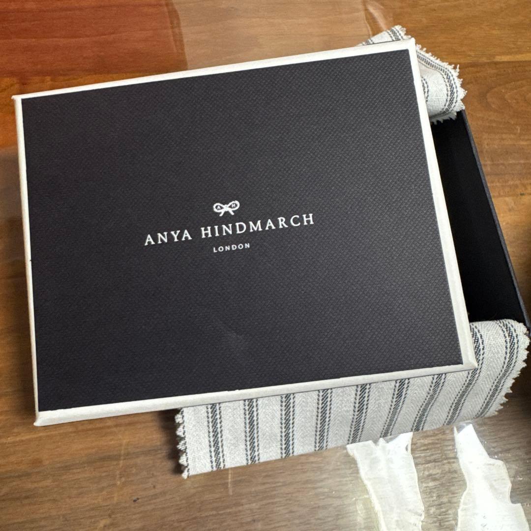 とうぶん最終値下げ　ANYA 3つ折り財布 シルバー