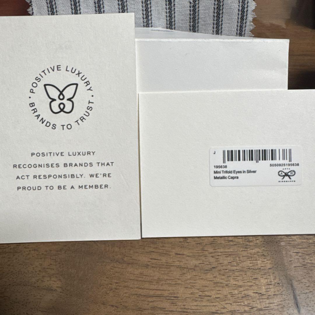 とうぶん最終値下げ　ANYA 3つ折り財布 シルバー