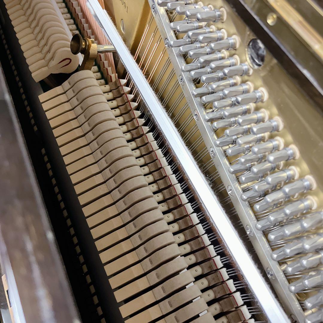 ディアパソン 132-BW アップライトピアノ　サイレント（消音機能）付き