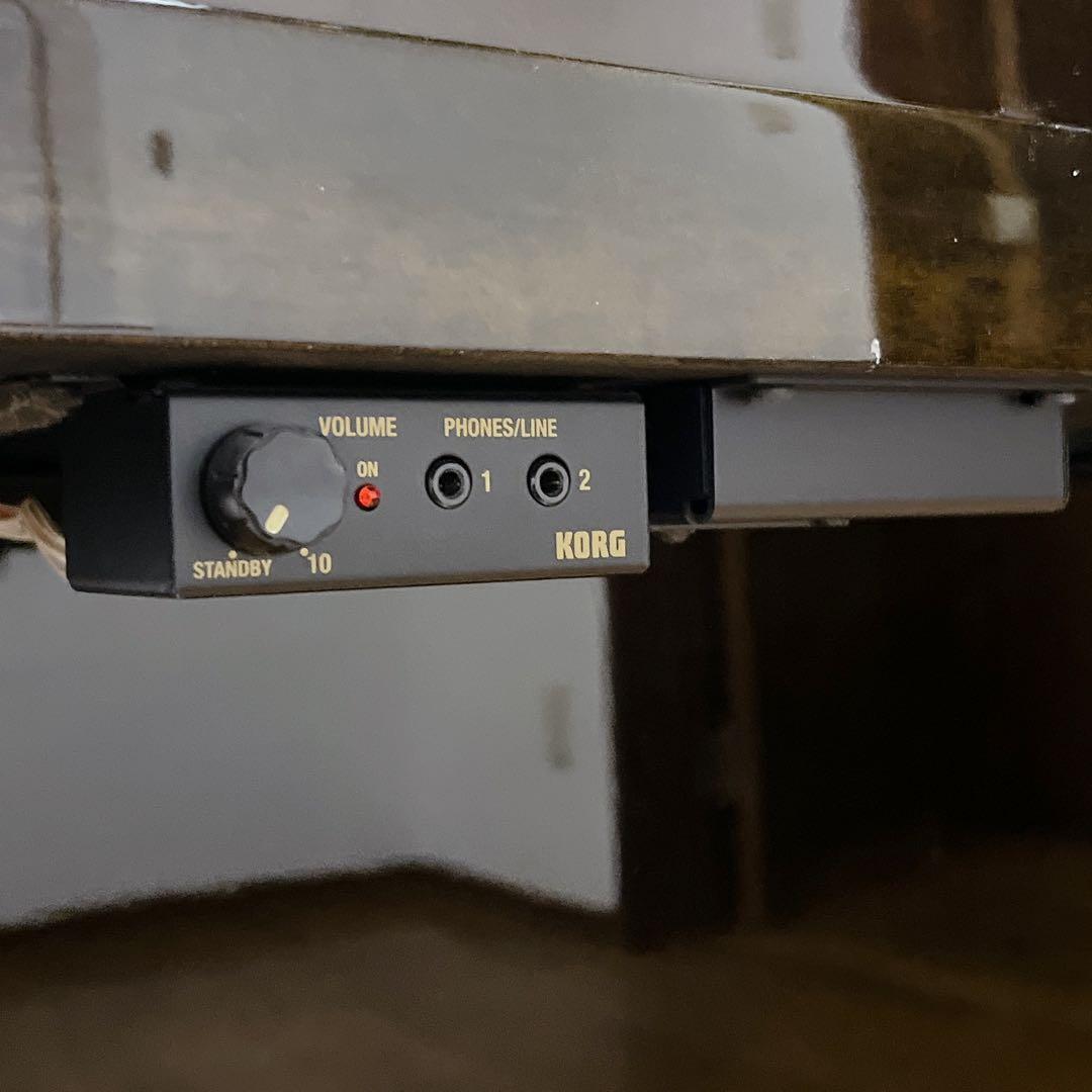 ディアパソン 132-BW アップライトピアノ　サイレント（消音機能）付き