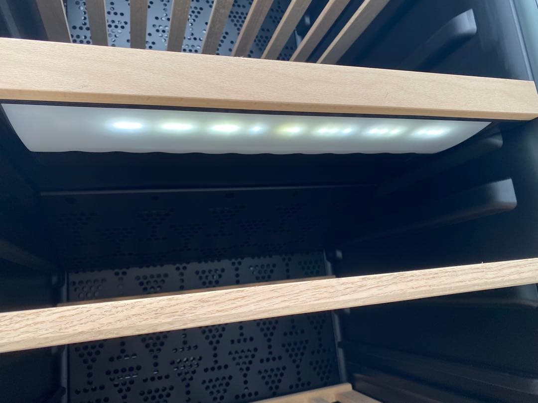 ハイアール ワインクーラー360L 156本収納2021年