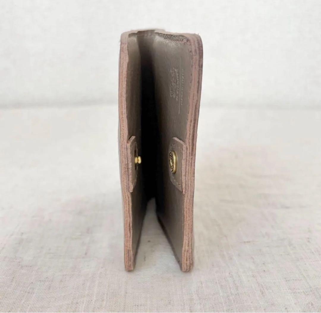 美品イルビゾンテ ボックスフラップスクエアウォレット 折り財布　グレー