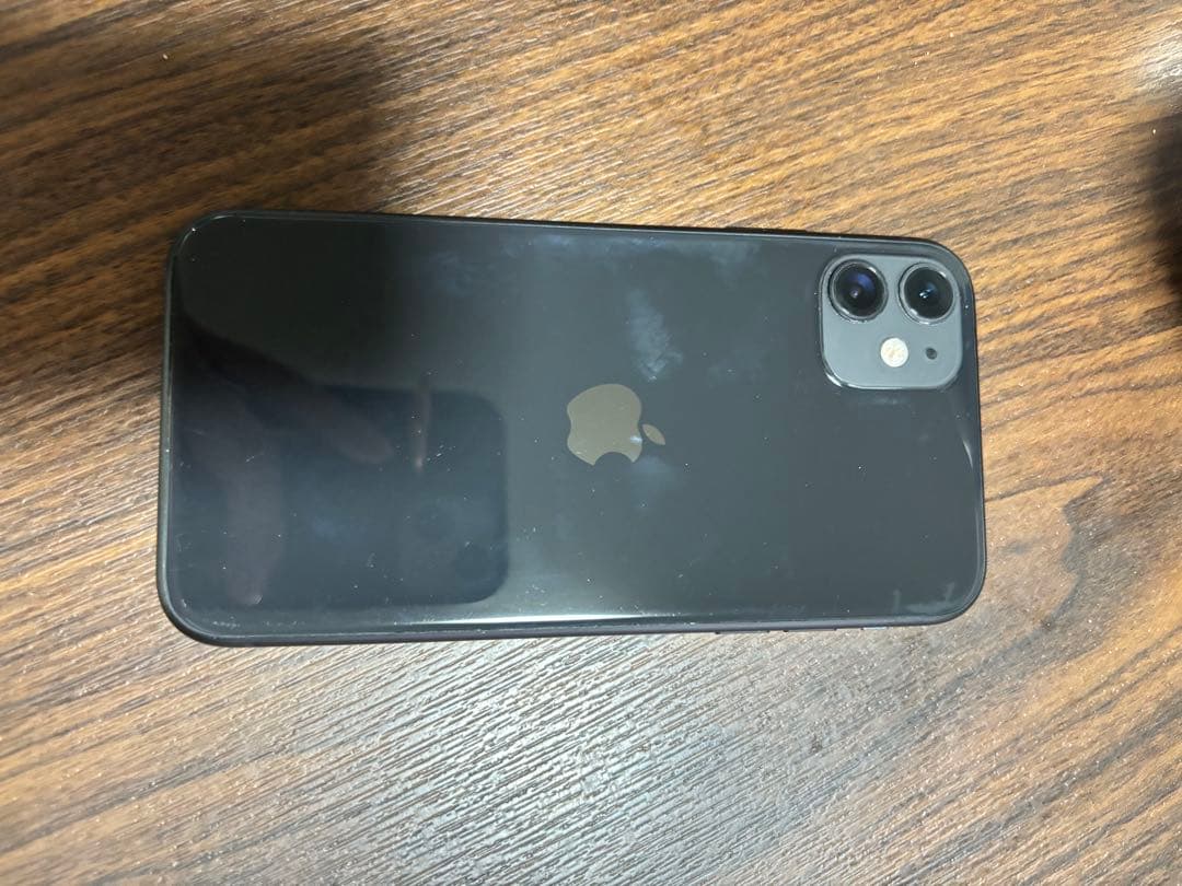 iPhone11 64GB SIMフリー 画面割れあり ジャンク品