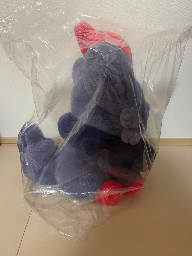 ポケモンセンターオリジナル　ふわふわ抱きぬいぐるみ　ゾロア