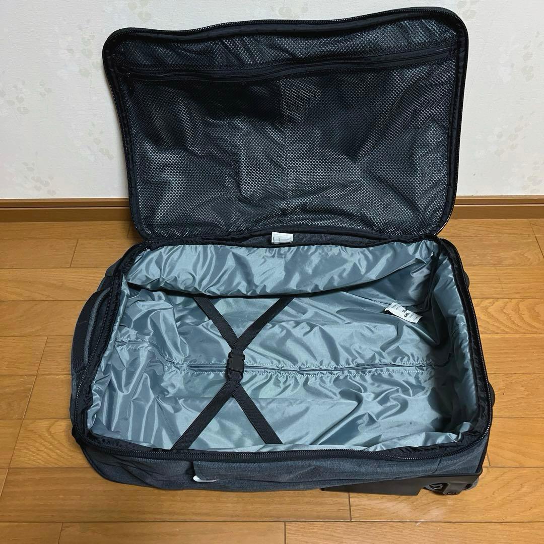 キャリーバッグ　DAKINE 未使用に近い