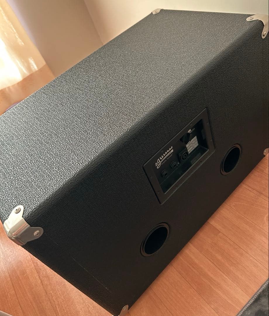 ベース AGUILAR DB210 4ohm Black