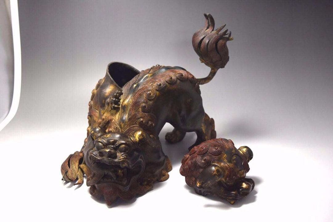 鍍金古銅獅子香爐