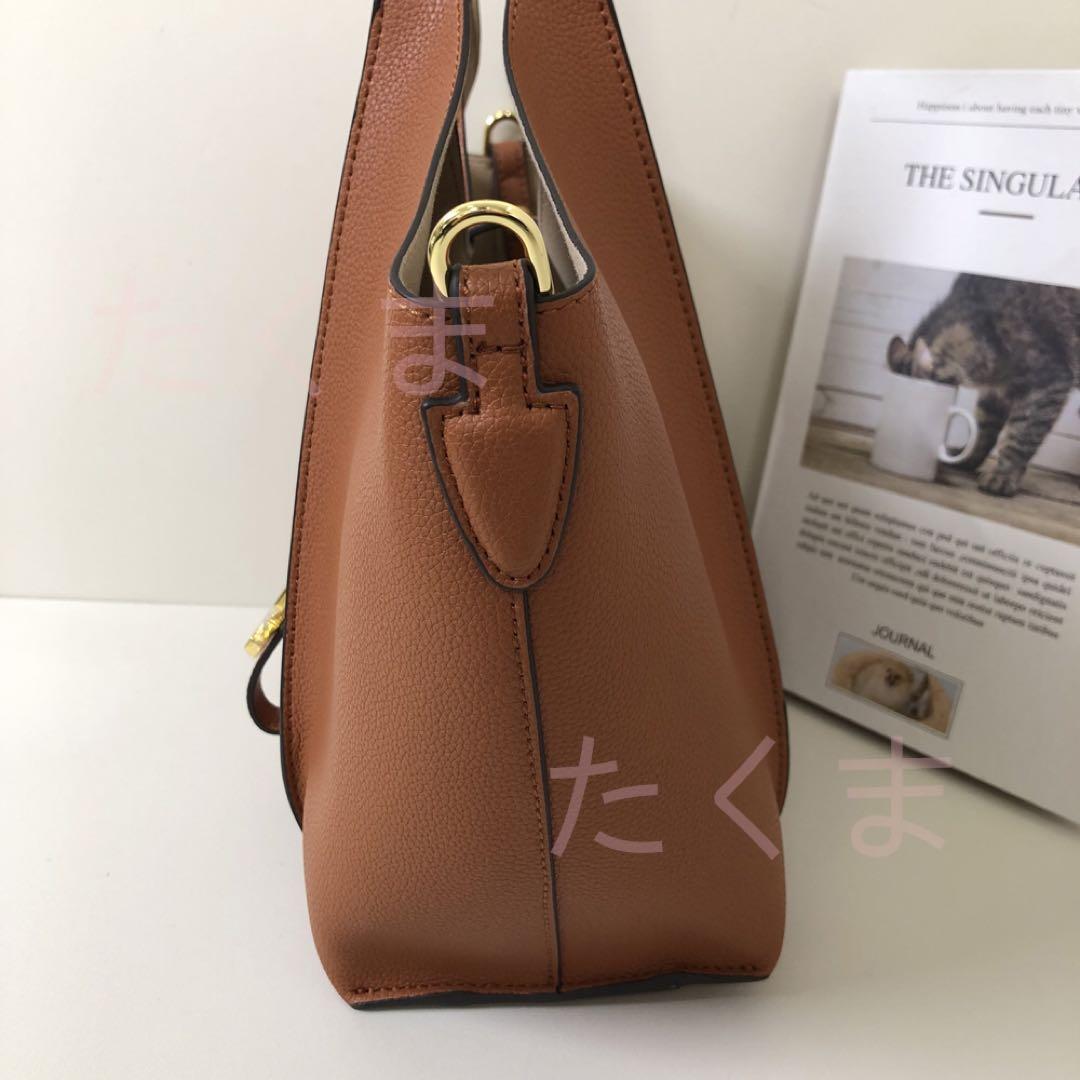 TOD'S トッズ ブラウン ショルダーバッグ