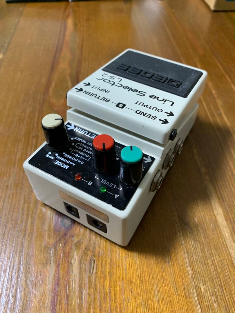 BOSS LS-2 ラインセレクター　箱、取説付き　中古