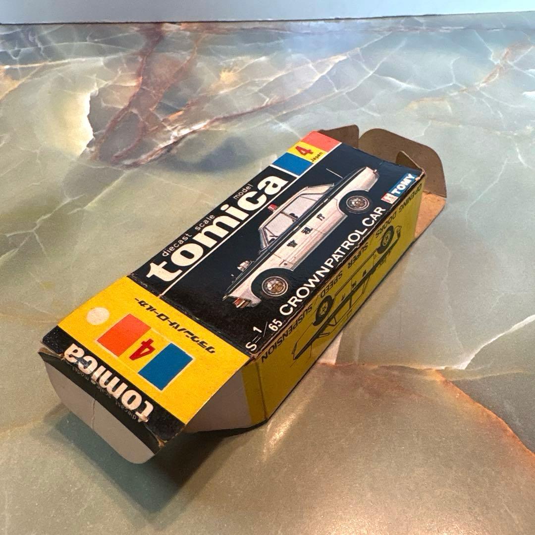トミカNO.4 トヨタクラウンパトロールカー 黒箱 日本製 1Dホイール