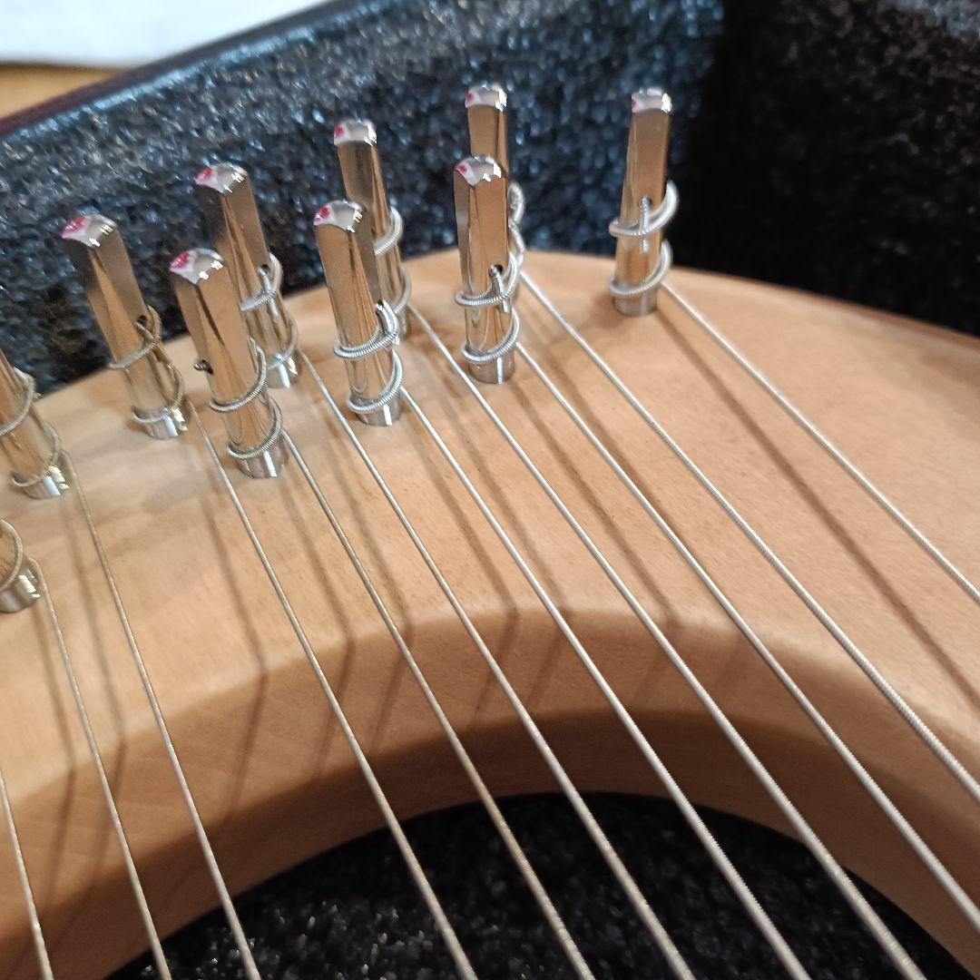【ほぼ未使用】アウリス 35弦 ライアー　ライヤー　ハープ 竪琴　弦楽器