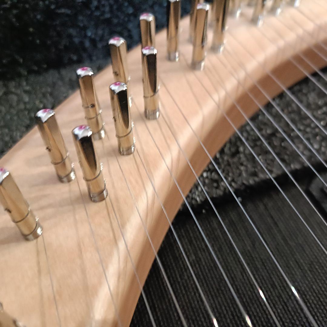 【ほぼ未使用】アウリス 35弦 ライアー　ライヤー　ハープ 竪琴　弦楽器