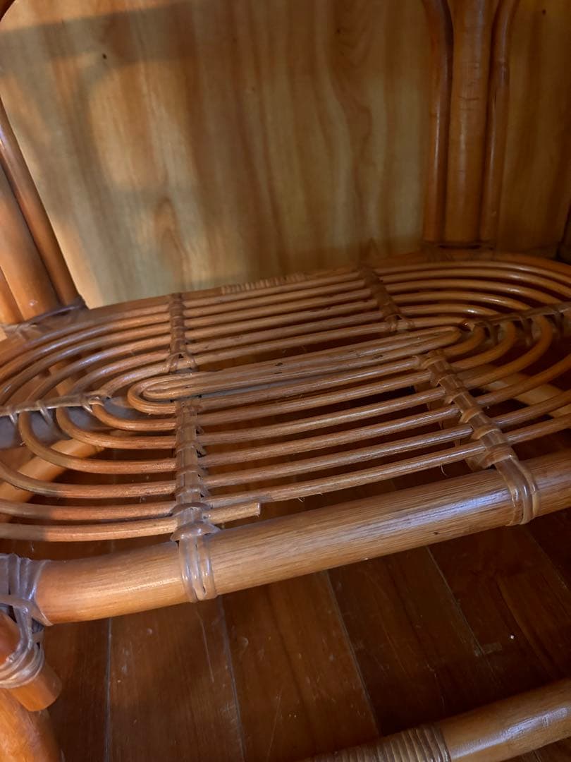 【送料込み】レトロテーブル ラタンテーブル 販売　アンティーク　ビンテージ