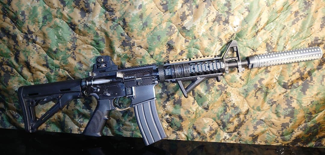 マルイ　ガスブロM4 CQBR BLOCK1