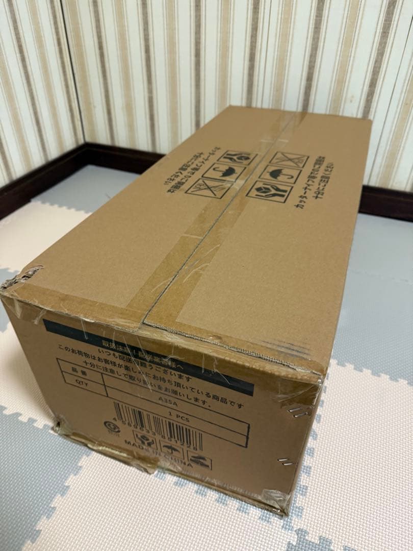 アルミボックス　鍵付き　軽トラ　ハイラックス