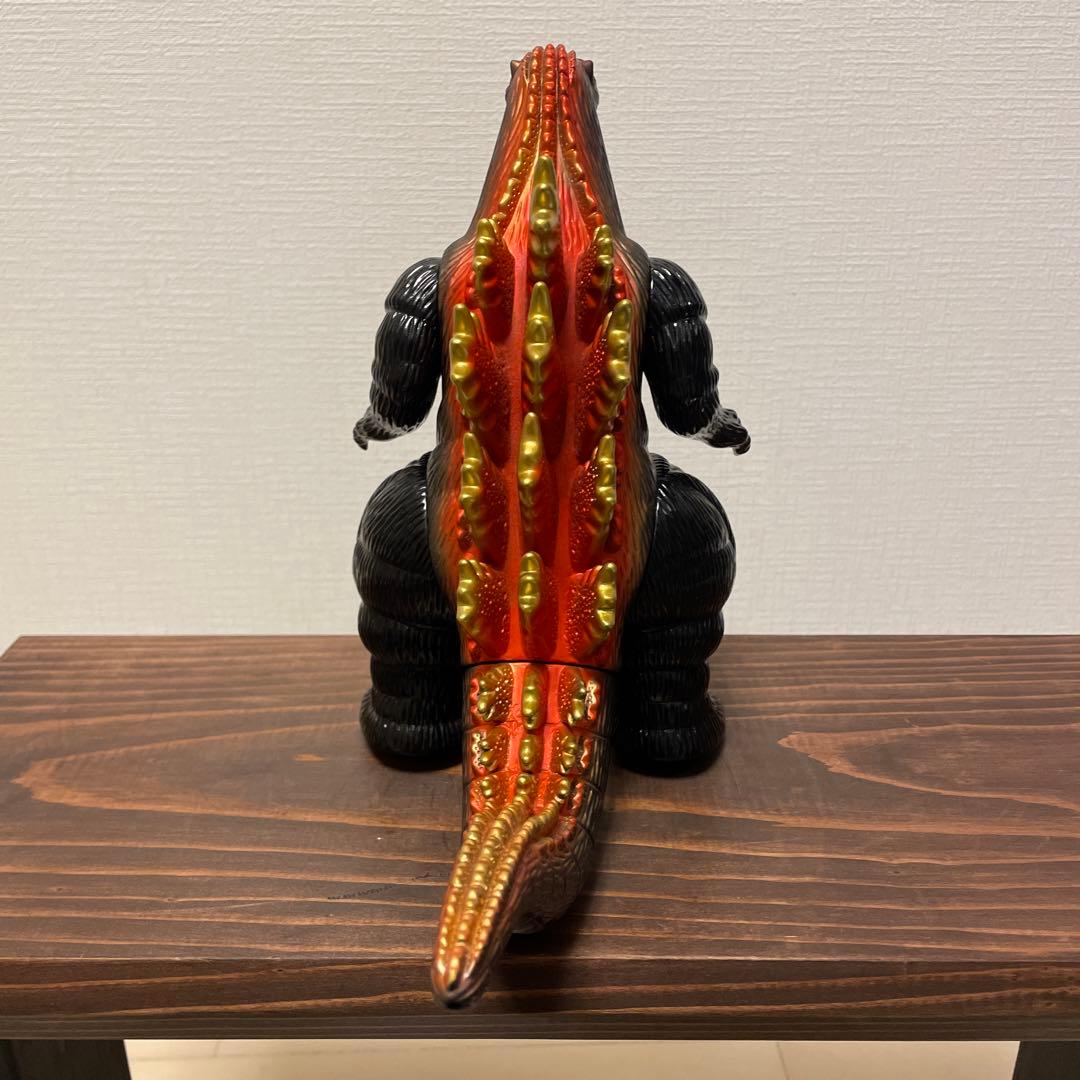 ゴジラ　1995 Black Body & Gold Painted Ver.