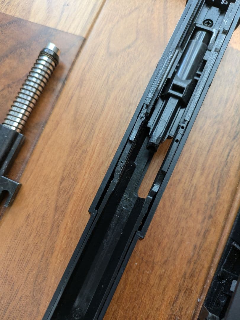 東京マルイ　FN5-7　FNファイブセブン ガスブローバックガン