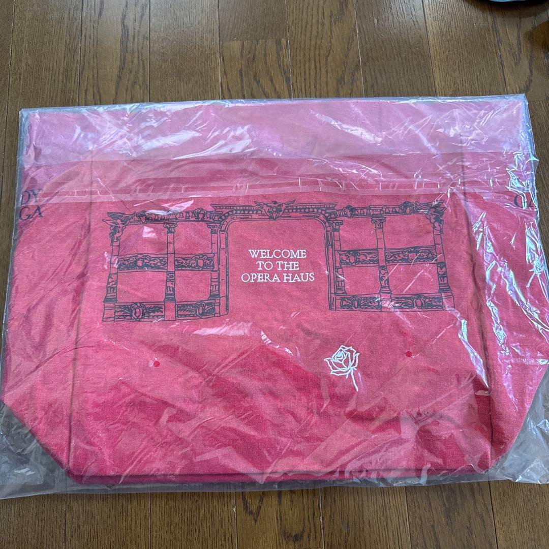 LADY GAGA OPERA HAUS TOTE（RED）