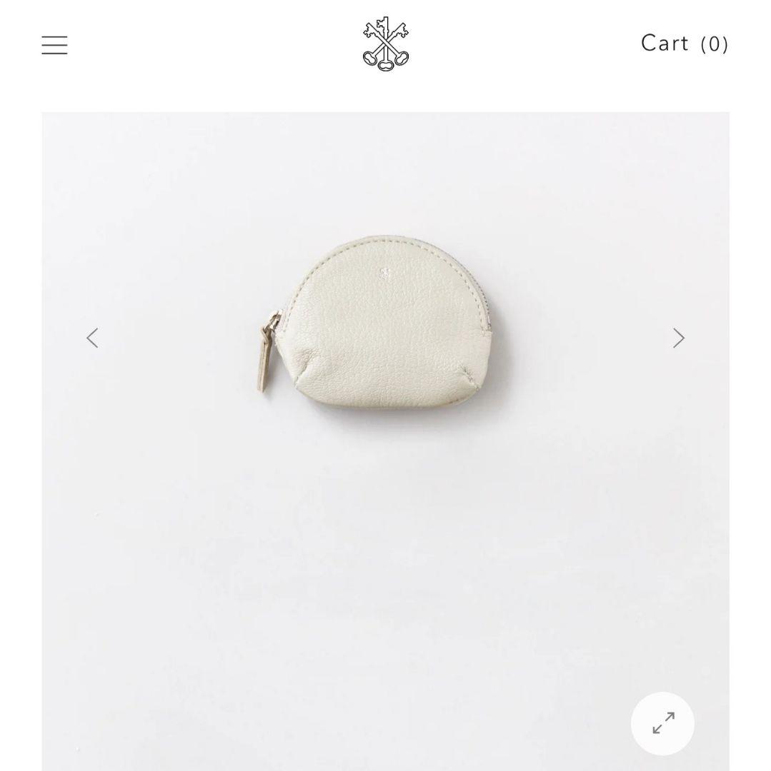 ARTS&SCIENCE ケース Round pouch アイボリー 美品