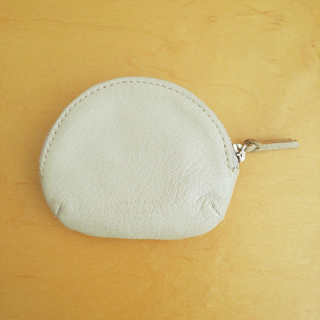 ARTS&SCIENCE ケース Round pouch アイボリー 美品