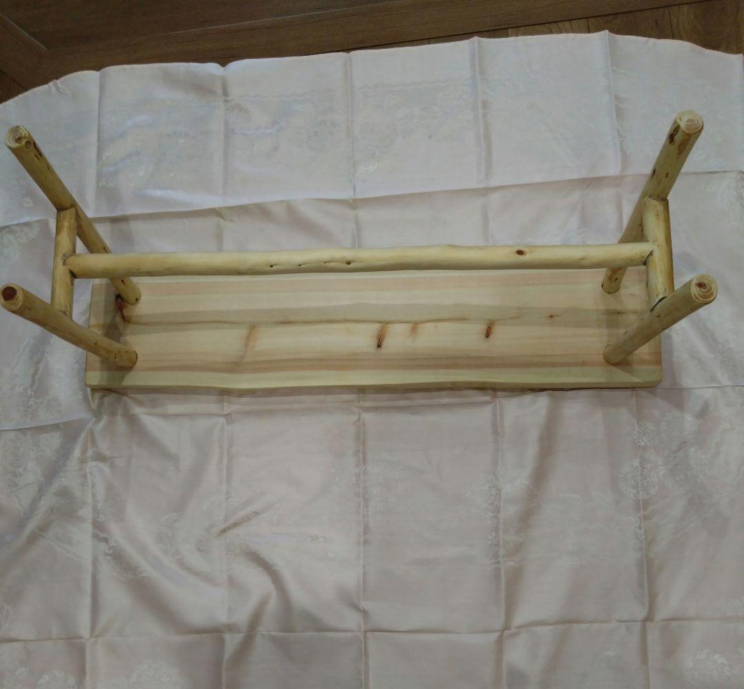 檜のベンチ（71）樹齢約70年、檜の原木の模様、年輪が綺麗に出ております