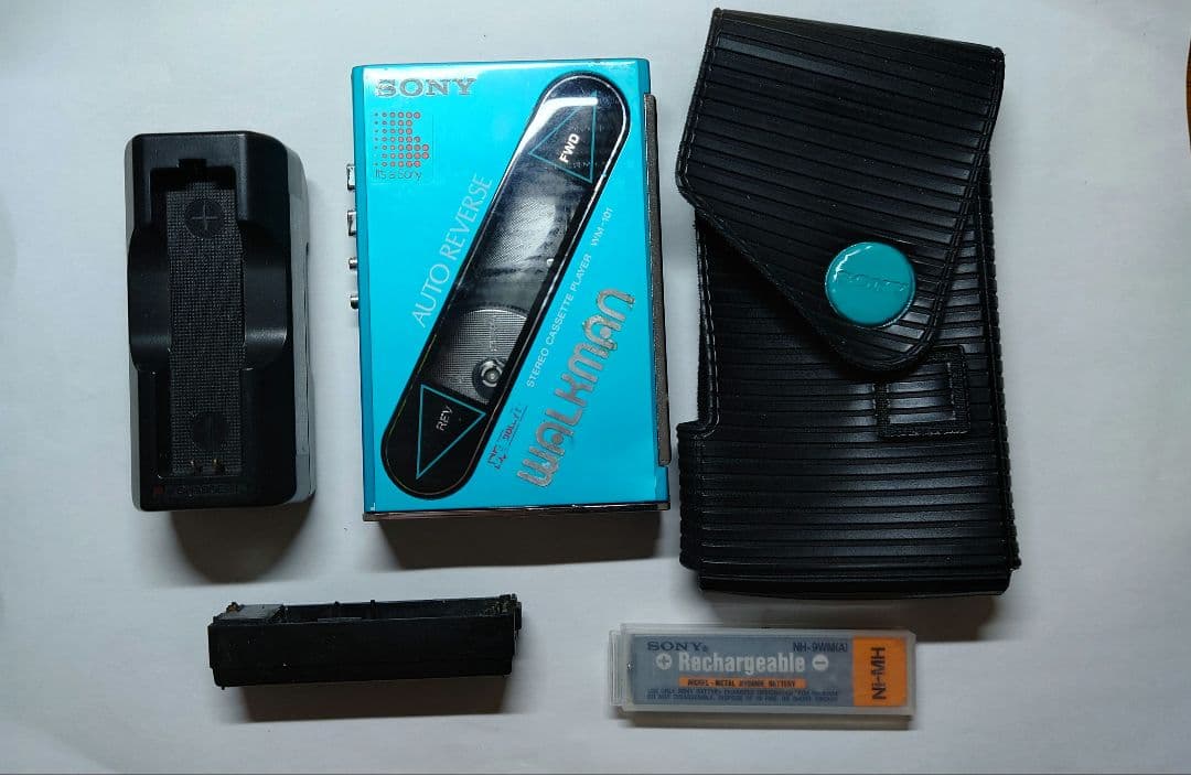 ジャンク SONY WM-101 カセットプレーヤー