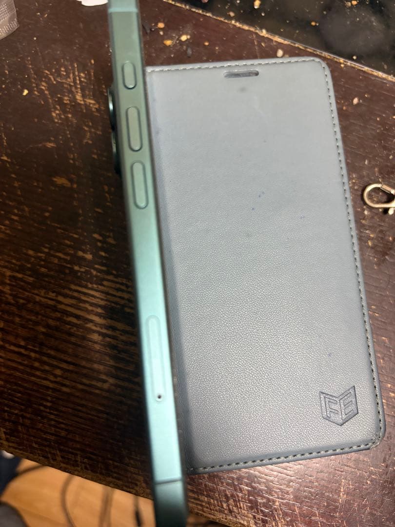 iPhone16 ティール　256GB バッテリー99% SIMフリー