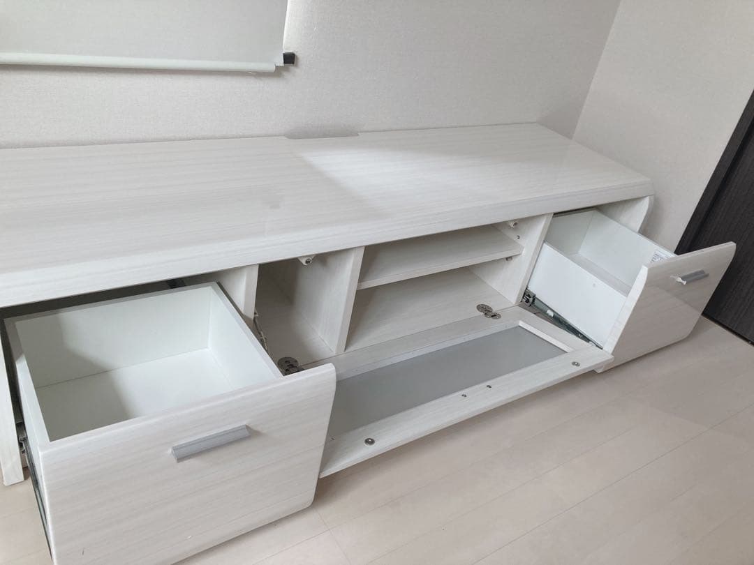 引き取り限定　ホワイトウォッシュカラー　テレビ台 引き出し付き