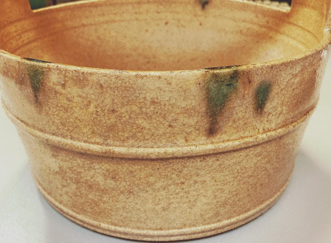 【値下げ】黄瀬戸 手桶 水差 蓋付