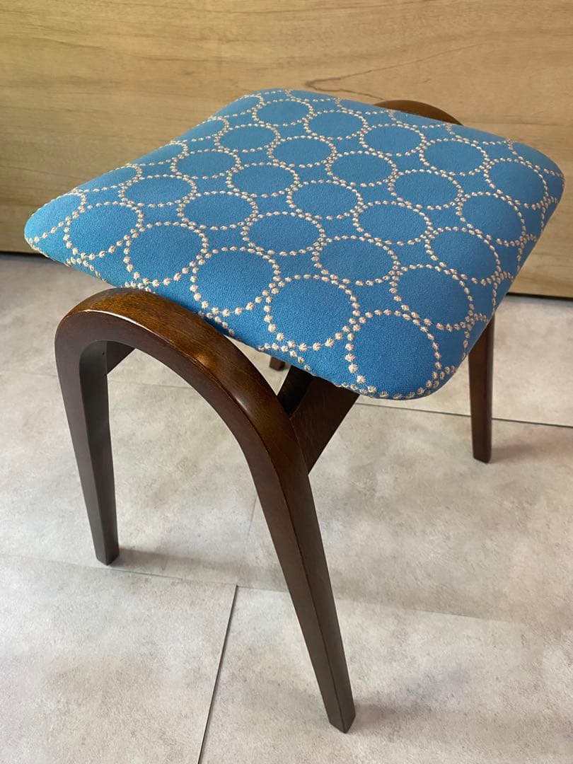 ミナペルホネン 剣持スツール 秋田木工 タンバリン