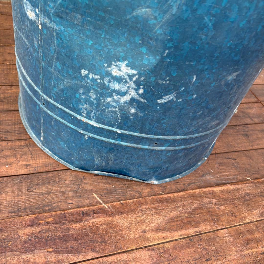 昭和レトロ ブリキ製 円筒形収納ボックス 大型収納ケース フタ付き ビンテージ青