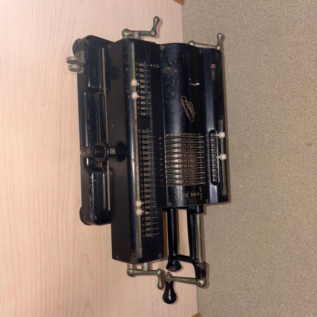 レトロ希少昭和２０年代タイガー計算機