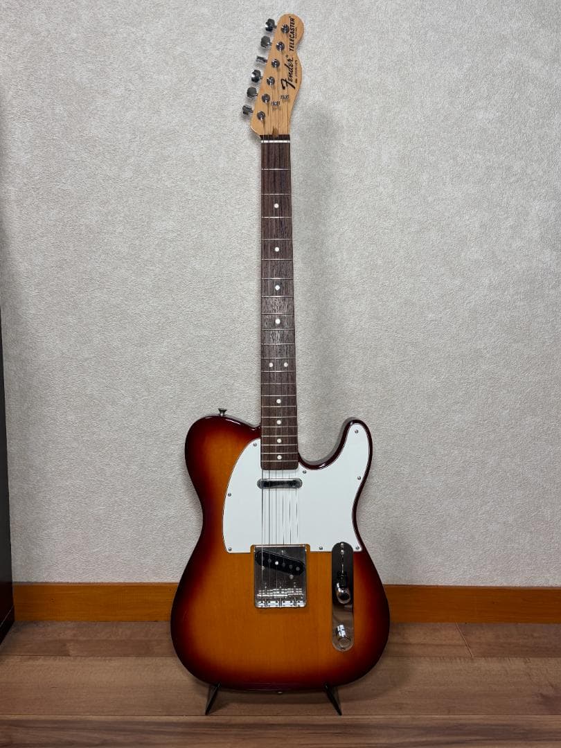 Fender リミテッドインターナショナルカラー テレキャスター