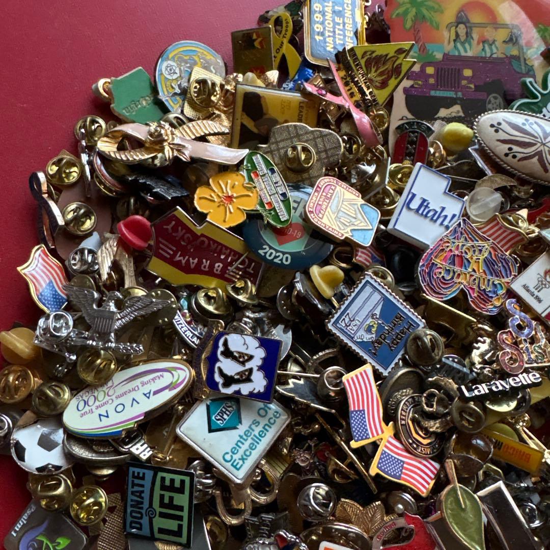 ピンバッジ／ピンズ／450個OVER／VINTAGE