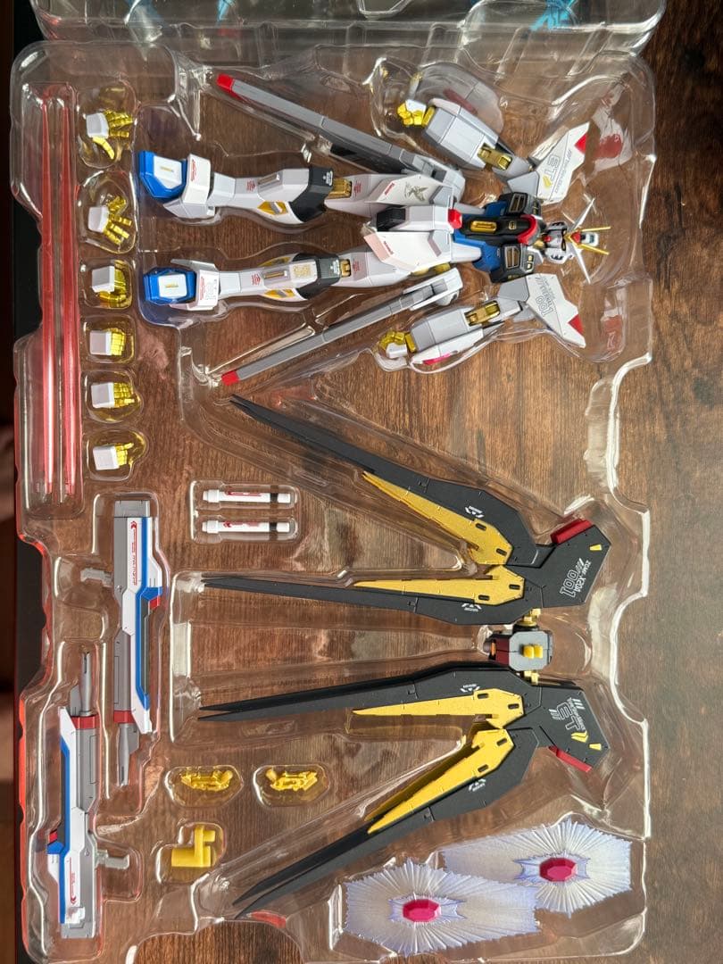 L ROBOT魂ストライクフリーダムガンダム Re:Coordinate