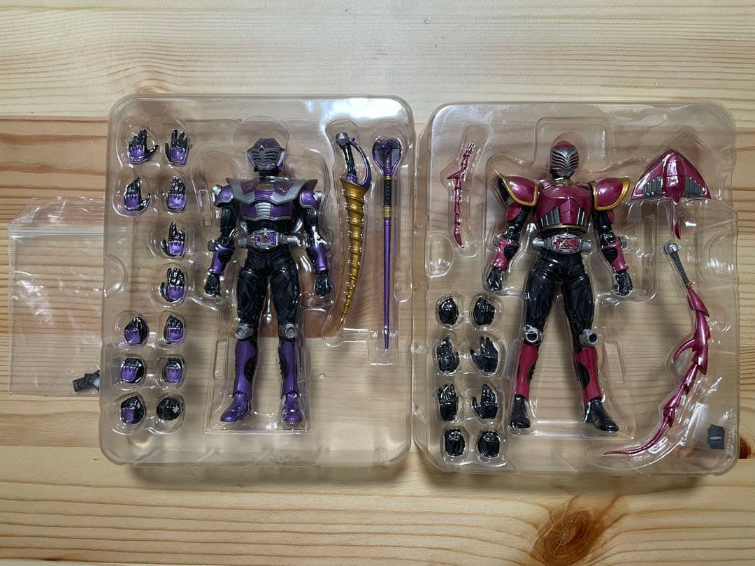 仮面ライダー龍騎 フィギュアーツ 15体セット 真骨彫 s.h.figuarts