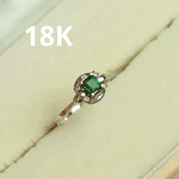 セ*E様 エメラルドリング K18 WG 指輪