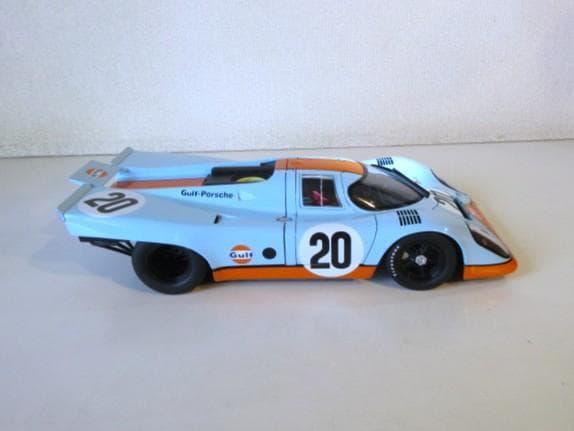 値下 AUTOart (1/18) ポルシェ 917K 「栄光のル・マン」