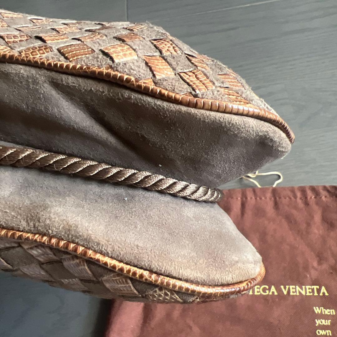 BOTTEGA VENETAショルダーバック　ブラウン