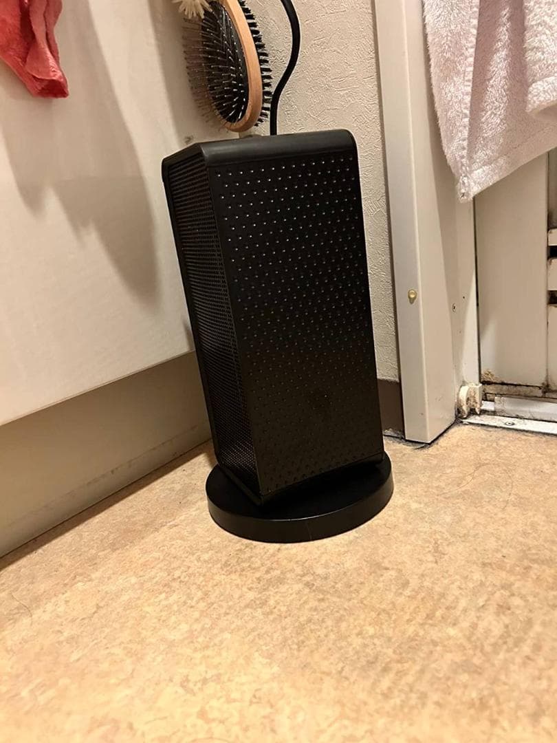 快適な暖かさを提供するセラミックファンヒーター 自動首振り 3段階温度調整