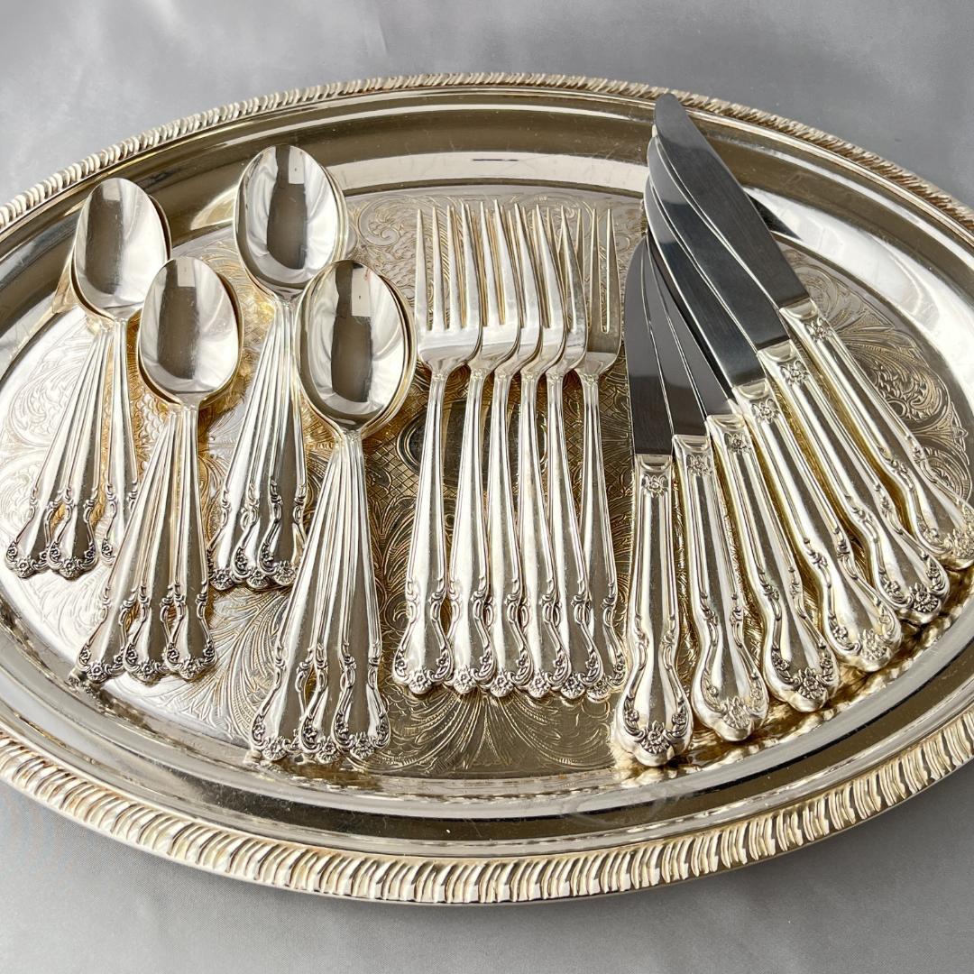 【Rogers & Bros.】 フローラルのディナーセット 6名用24本