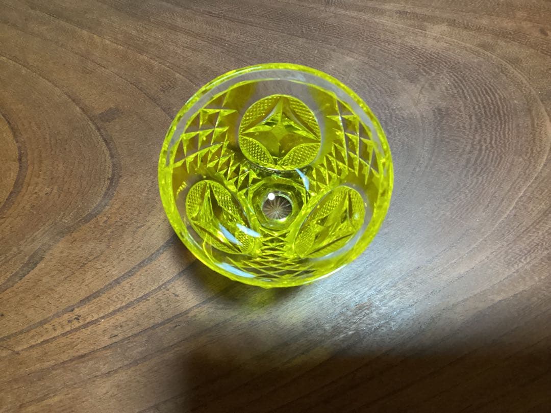 薩摩切子　色被グラス　脚付猪口　2個セット　黄　創作島津　刻印あり　酒杯ぐい呑