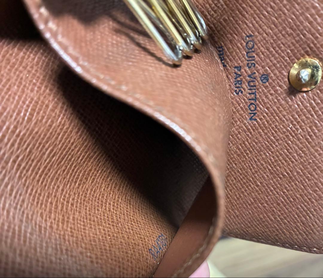 LOUIS VUITTON モノグラムキーケース