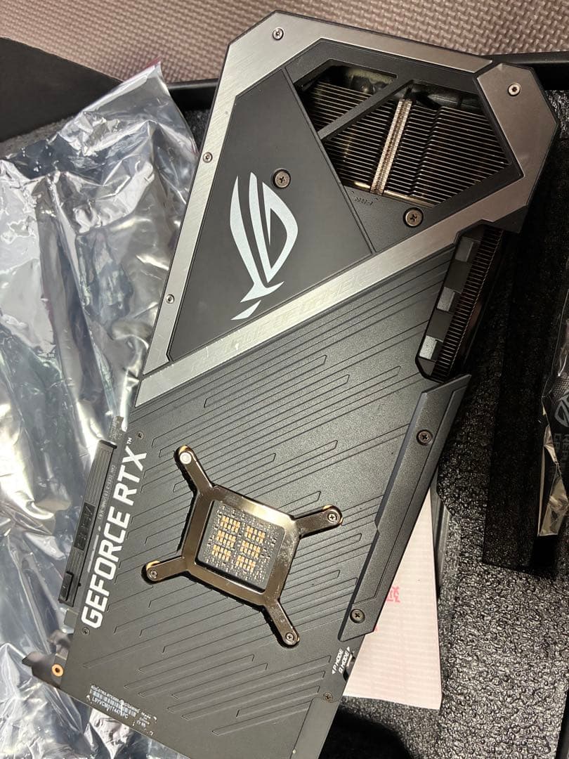 w*l様 ROG STRIX RTX 3080 O10G GAMING （中古、