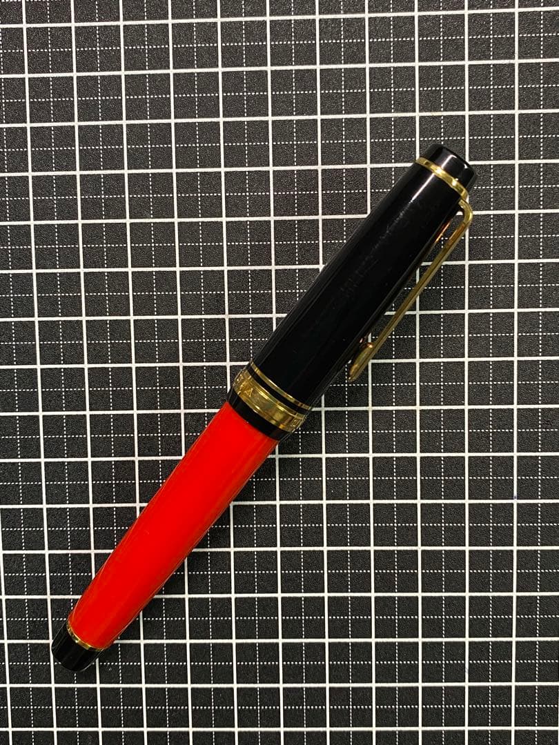 SUZUKI HAYABUSA 万年筆　字幅M