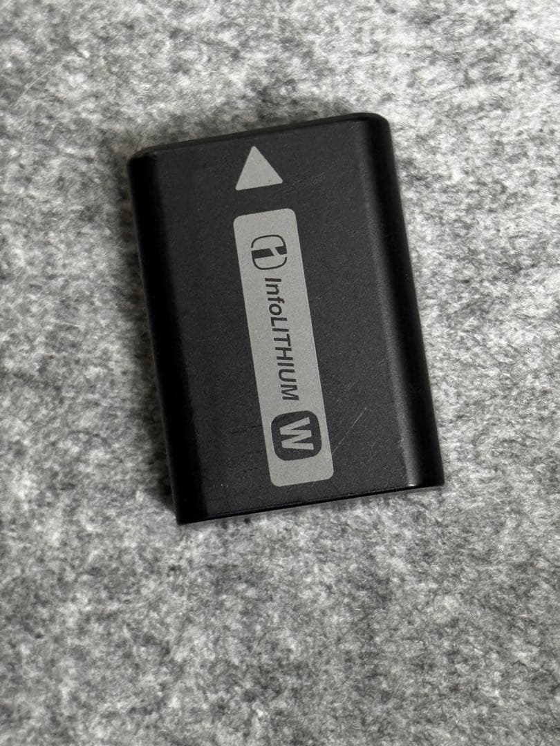 Sony NEX-5 レンズ2本ぐるぐるボケHELIOS44M、70-210mm