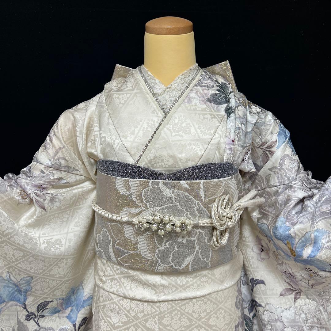白地　上品な牡丹に木蓮の振袖フルセット