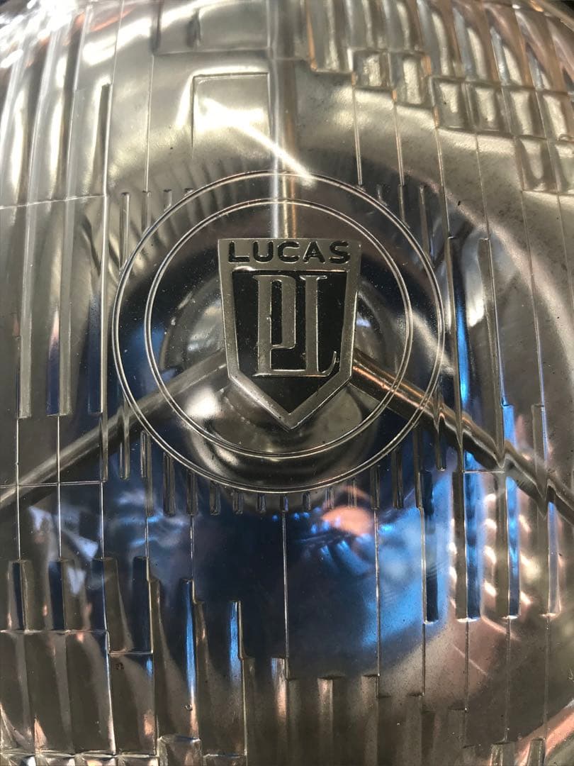 ルーカス ヘッドライト スリーポイント SR400 500 LUCAS