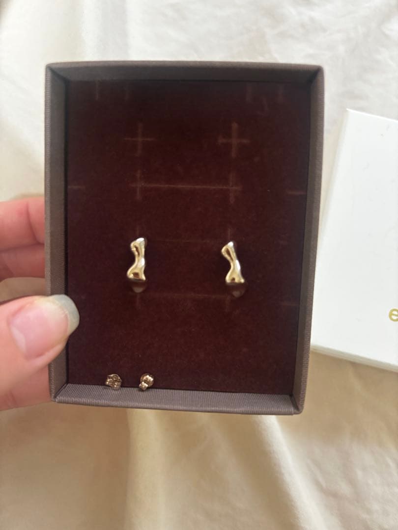 美品　ete ピアス