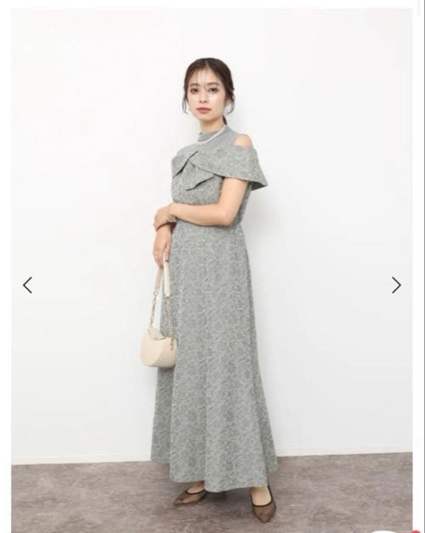 今期新品　Rire Fete フリルショルダーカットオールインワン　ワンピース